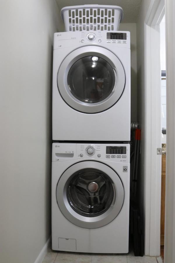 לייקלנד Hidden Sapphire-Apartment With Kitchen And Laundry מראה חיצוני תמונה